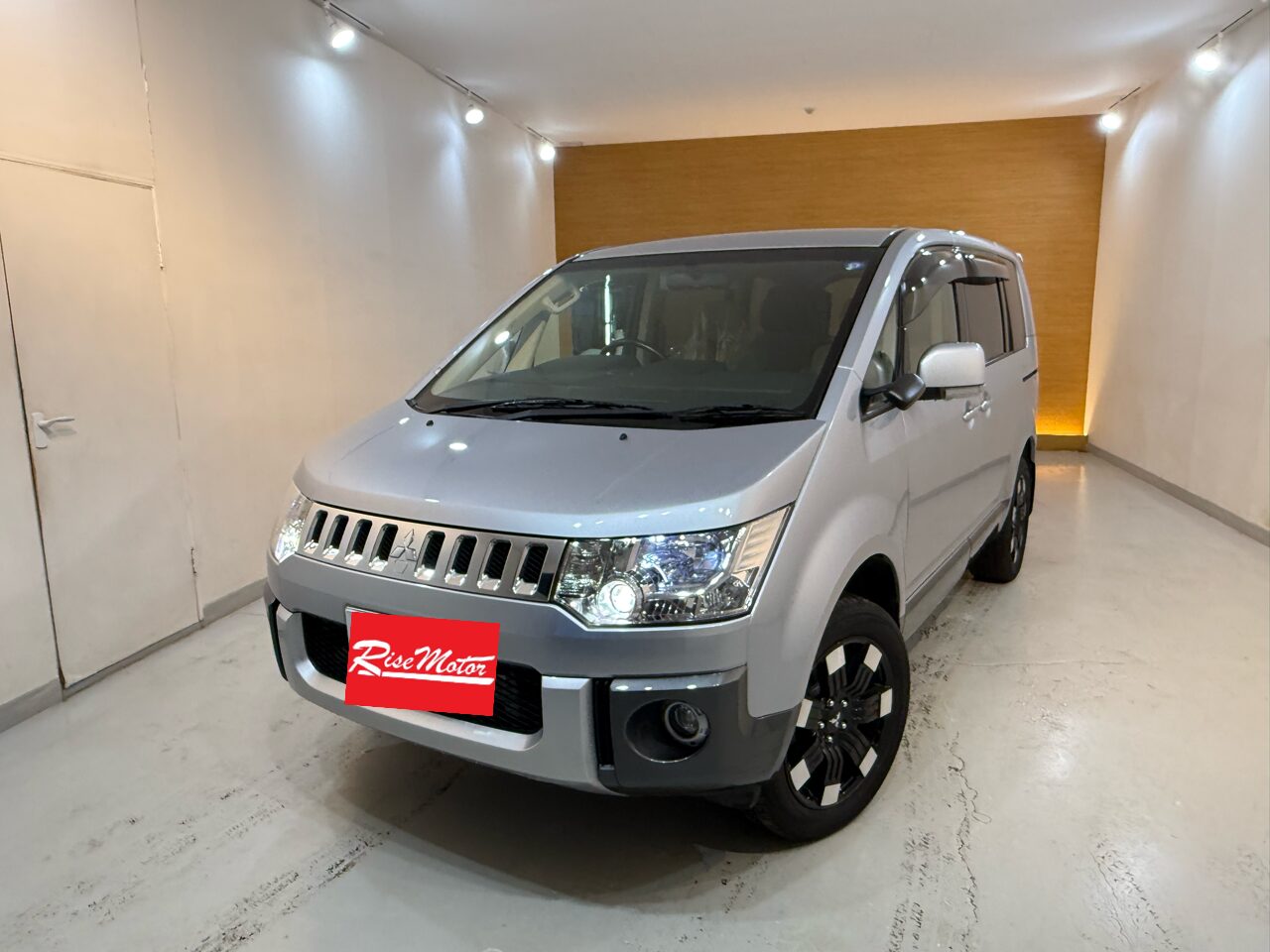 札幌市白石区　デリカD:5 CV1W ご納車