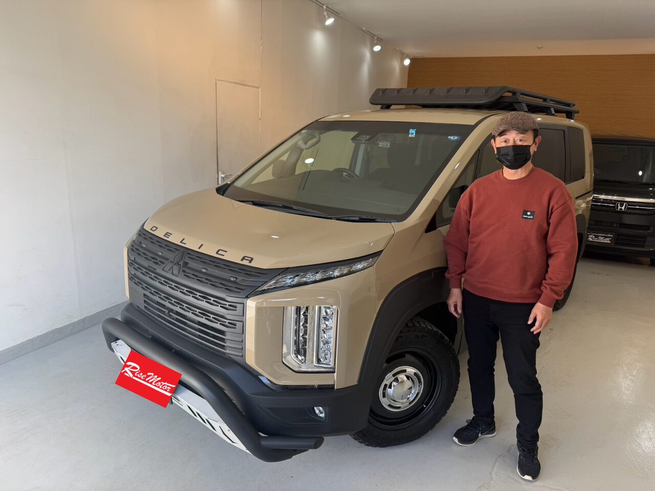 北見市　デリカD:5   CV1W トヨタ純正色ベージュ全塗装　ご納車